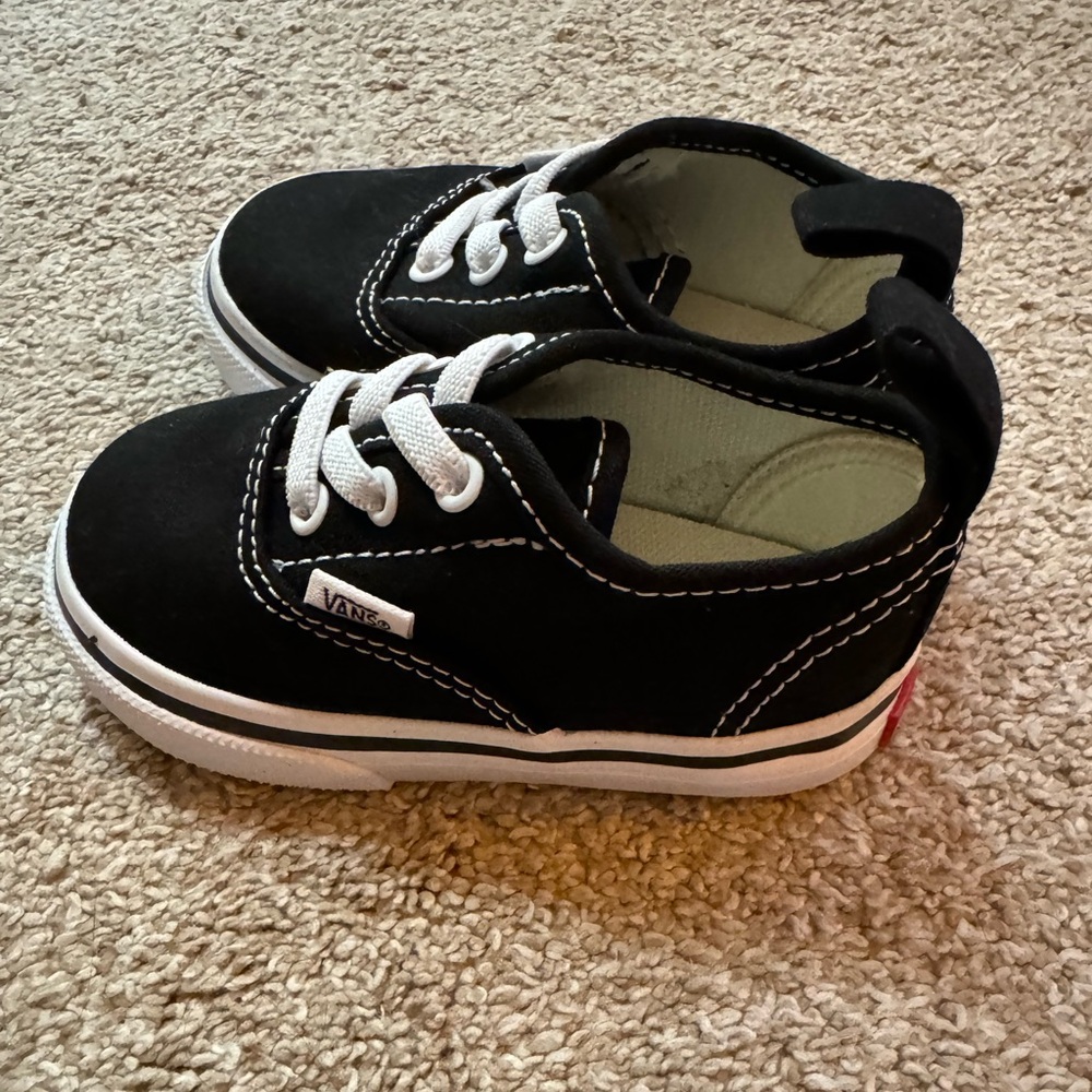 Vans Baby/Toddler Shoes - size 4.5 never worn